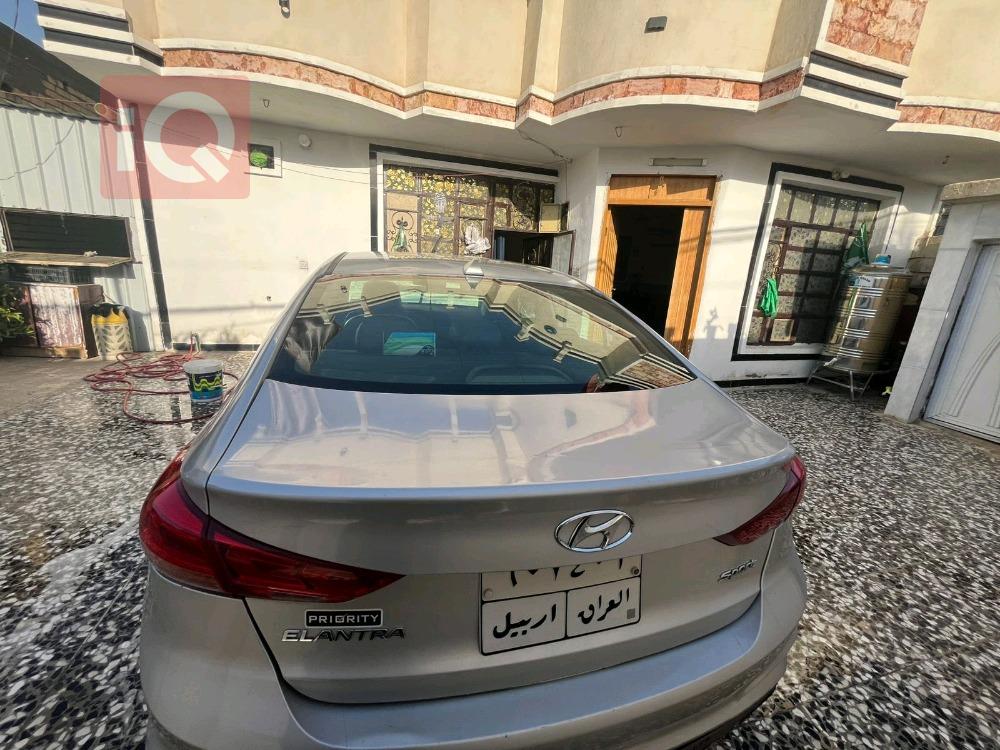 هيونداي النترا